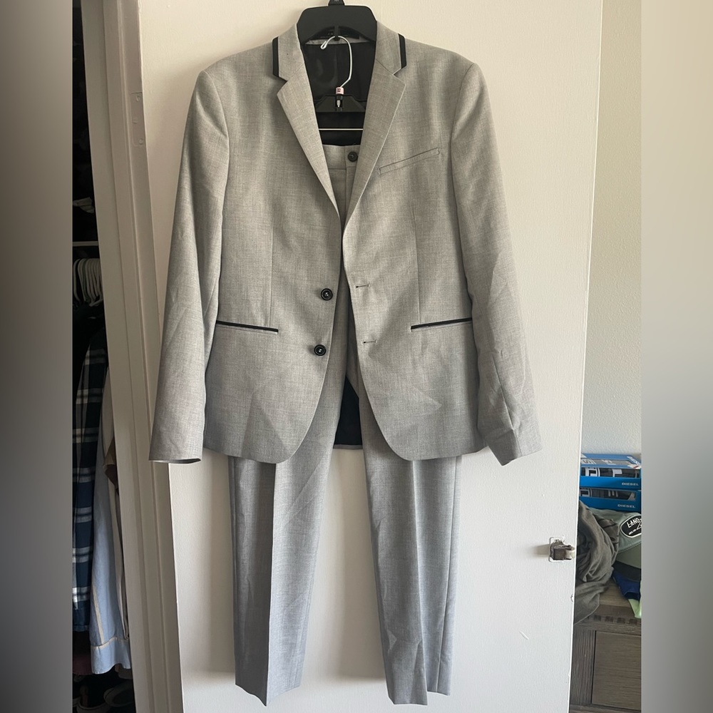 Zara Men’s Suit, Suit Collection AW ‘18, Light Gray, clean